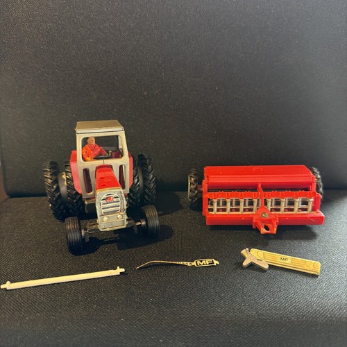 Britains n9529 massey ferguson - britains,