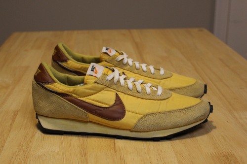 Nike daybreak vntg yellow - daybreak,