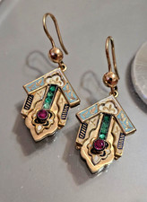 Empire Earrings Gold Empire
