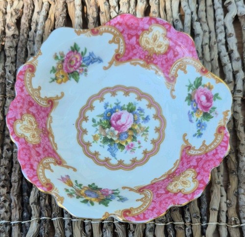 Royal albert lady carlyle - 'lady, carlyle'
