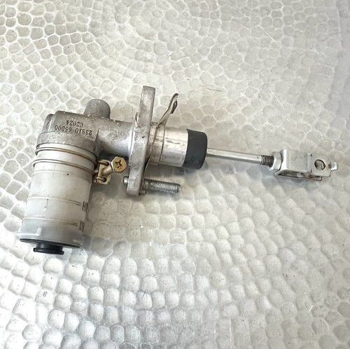 Clutch master cylinder - clutch,
