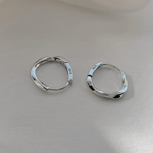 925 sterling silver - 925,