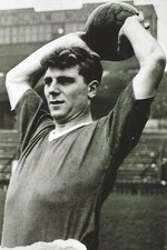 Football Photo DUNCAN EDWARDS