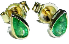 9CT GOLD EMERALD STUD EARRINGS