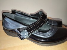 FLY FLOT Black Patent Leather