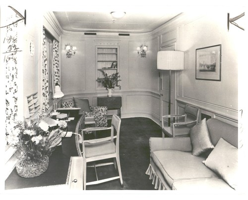 Private sitting room royal hms - room,