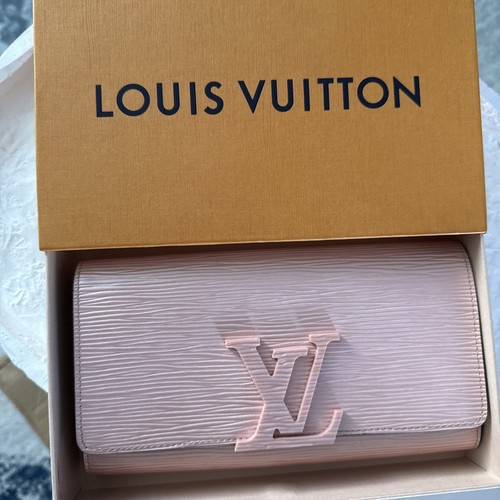 Authentic louis vuitton - authentic,