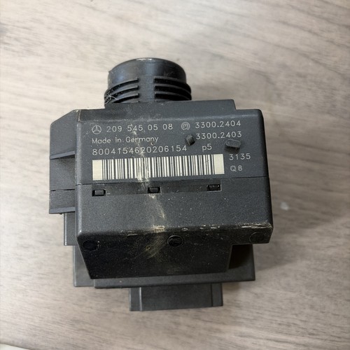 Mercedes eis unit from 203 - mercedes,