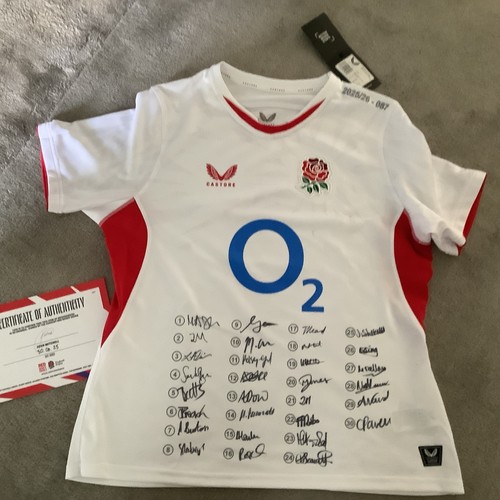 England red roses women - roses, women’s