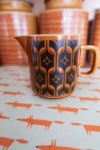 Hornsea pottery pair jugs - pottery,
