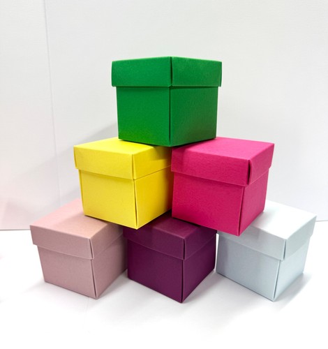 Small gift boxes with - 5,