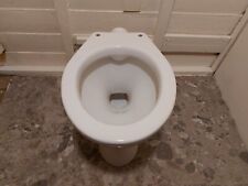 1964 Single Trap Syphonic Royal Venton Toilet Pan in White Vitreous China
