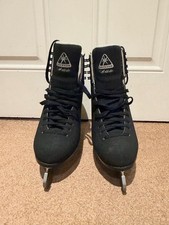 Jackson Artiste Figure Skates