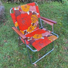Vintage Floral Folding Deck