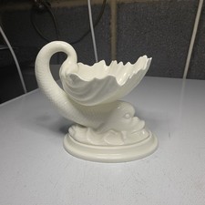 Elegant Royal Doulton Antique