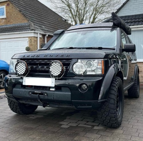 Land rover discovery through - rover,