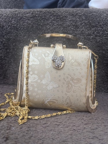 Vintage style gold brocade - vintage-style,