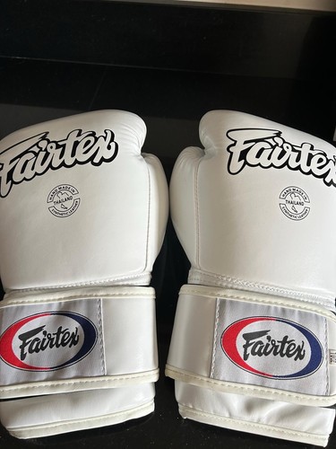 Brand new 10oz fairtex thai - brand,