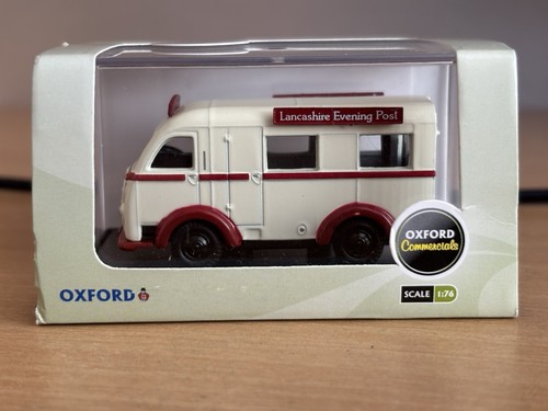 Oxford diecast austin - austin, k8