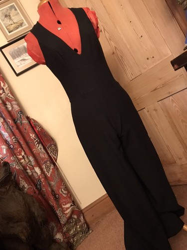 Gorgeous black jumpsuit - black,