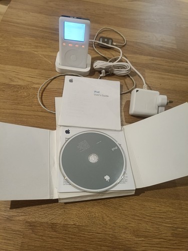 Apple ipod a1040 - 40, gb