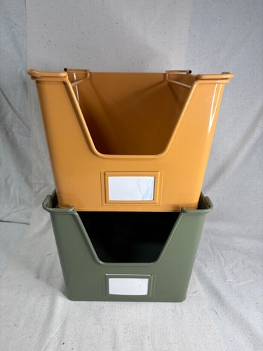Green and yellow - and, stackable
