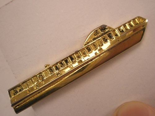 Mega yacht vintage tie bar - mega,