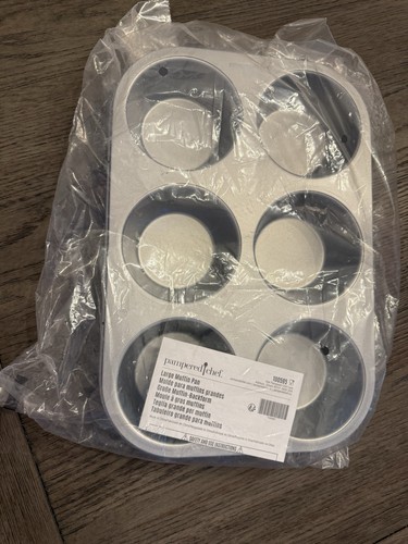 New pampered chef - chef, muffin