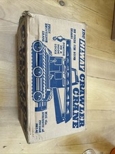 VINTAGE TRI-ANG METAL CRANE