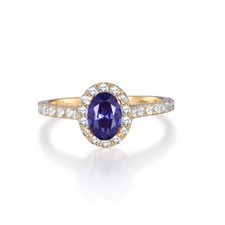 Ladies Ring 9 Carat Gold on