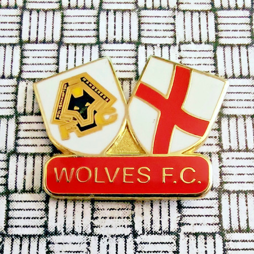 Wolves england st george - -,