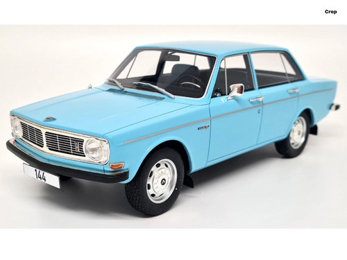 Volvo 144 saloon 1968 light - saloon,