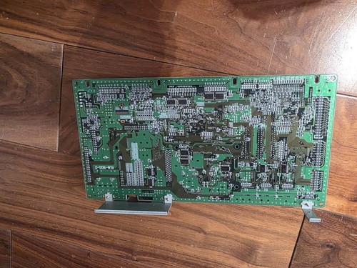 Korg trinity main - korg, board