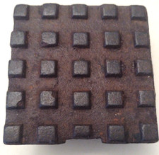 COLLECTABLE  ANTIQUE CAST IRON