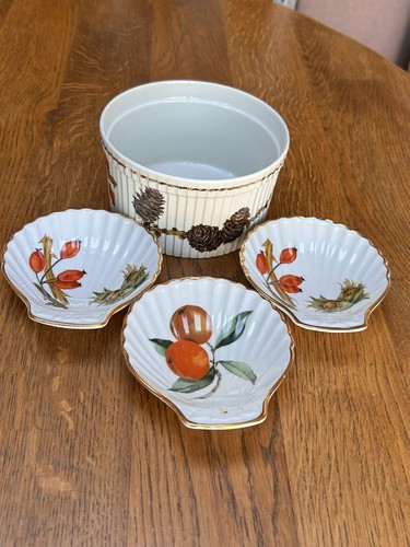 Royal worcester evesham gold - evesham,