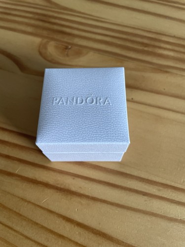 Pandora white ring box case - pandora,