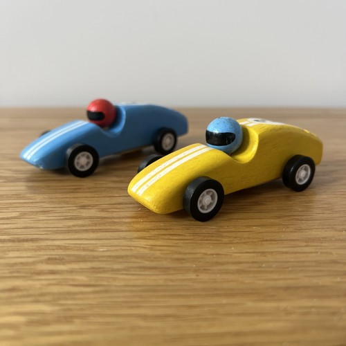 Vintage pintoy pullback - vintage, wooden