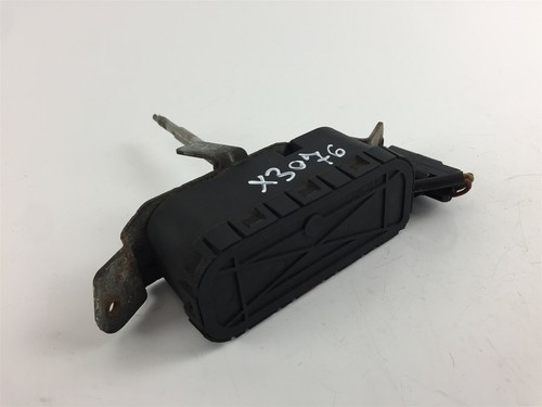 X3076 volvo headlight wiper - x3076,