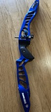 WIN WIN ‘WINEX’ 25” Recurve Riser Left Handed In Beautiful Metallic Blue