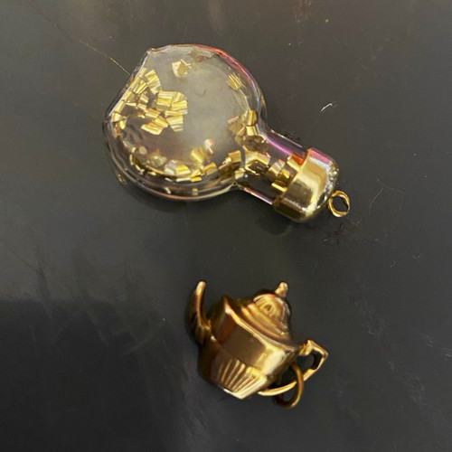 9ct yellow gold teapot charm - yellow,