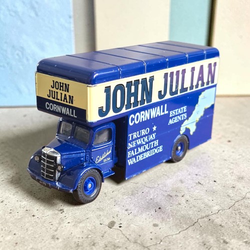 Corgi bedford luton van - bedford, |