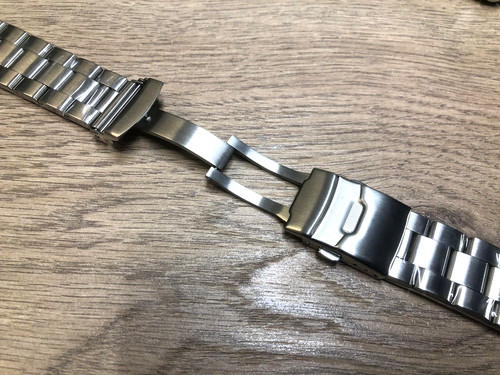22mm oyster stainless steel - stainless,