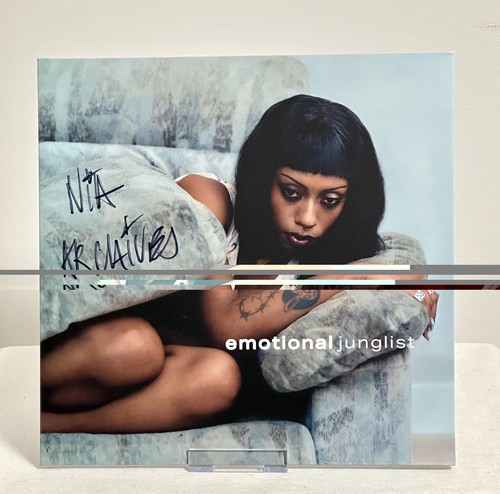 Nia archives signed - nia, signed*