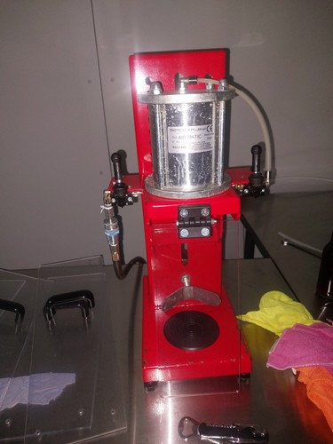 Capper crown pneumatic 26mm - capper,