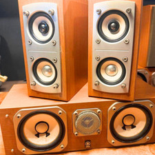 Yamaha 3pc Speaker Set Passive 2-Way Bookshelf & Center Channel Home Theater