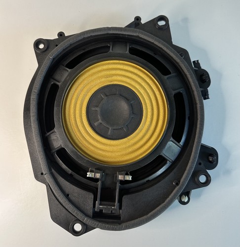 Bmw i20 subwoofer - bmw, speaker
