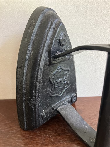 Antique lync sad flat - lync, /