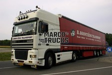 Truck Photo DAF 95XF 430 Tarpaulin Semi-Truck Netherlands White B. Soontiëns Transp #i2lz
