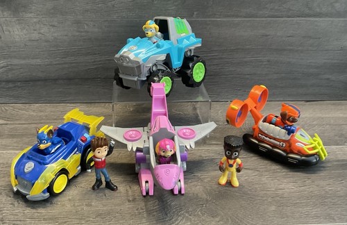 Four small vehicle paw patrol - four,