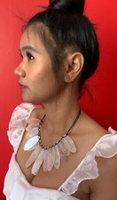 One Button Necklace - Shell